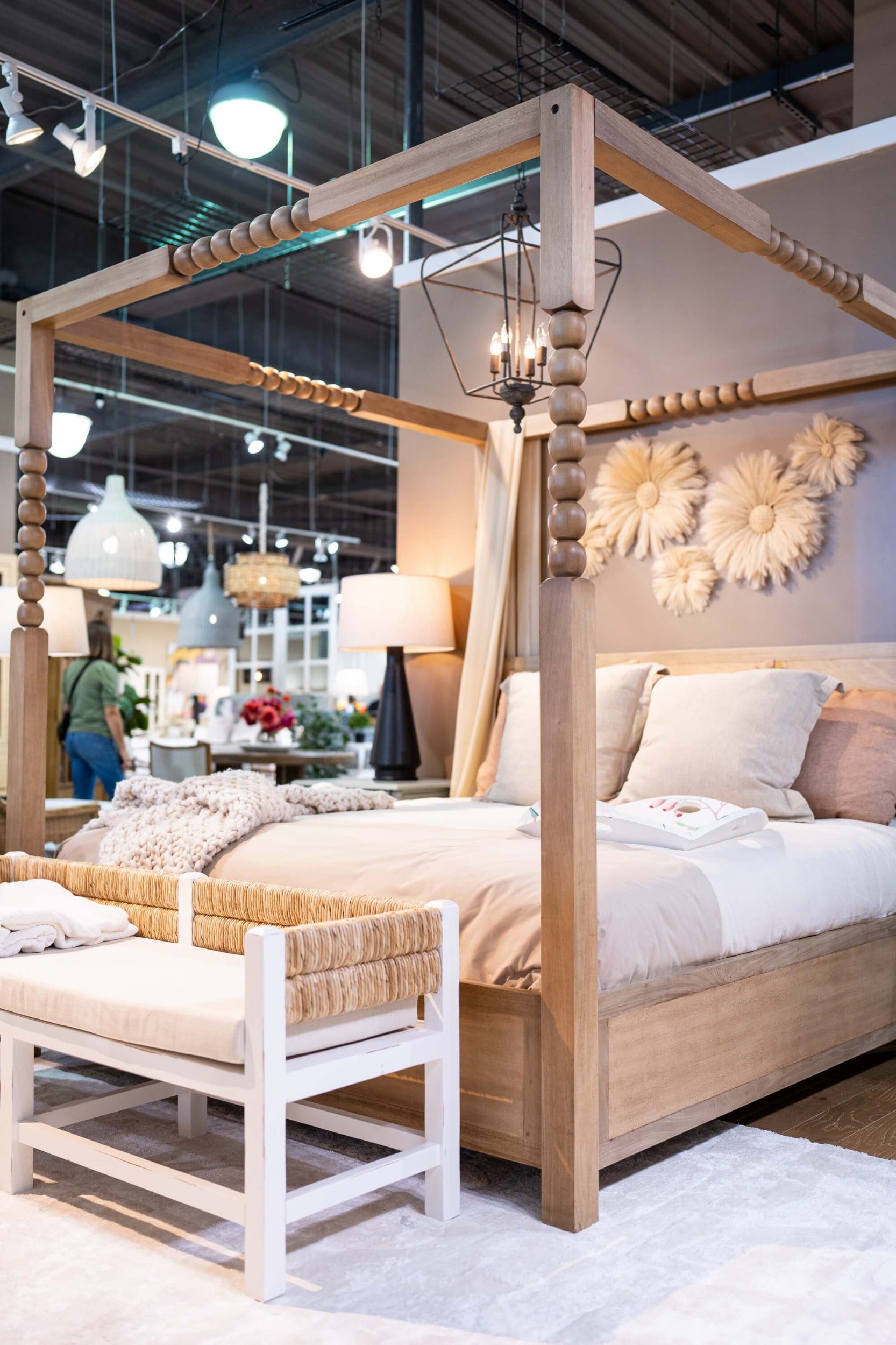 Cholet Poster Bed FURNITURE - bed Bramble