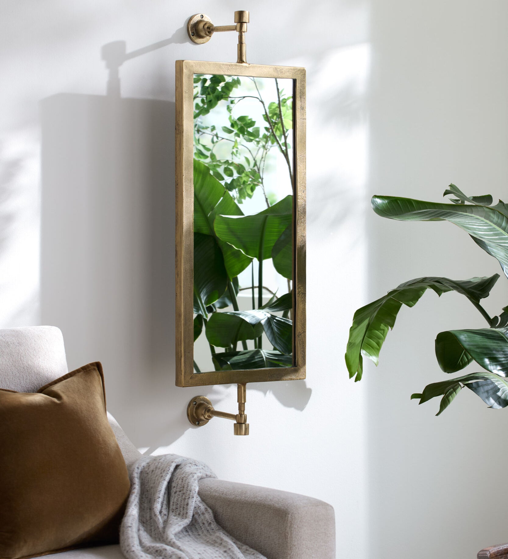 Elin Accent Mirror – view 2