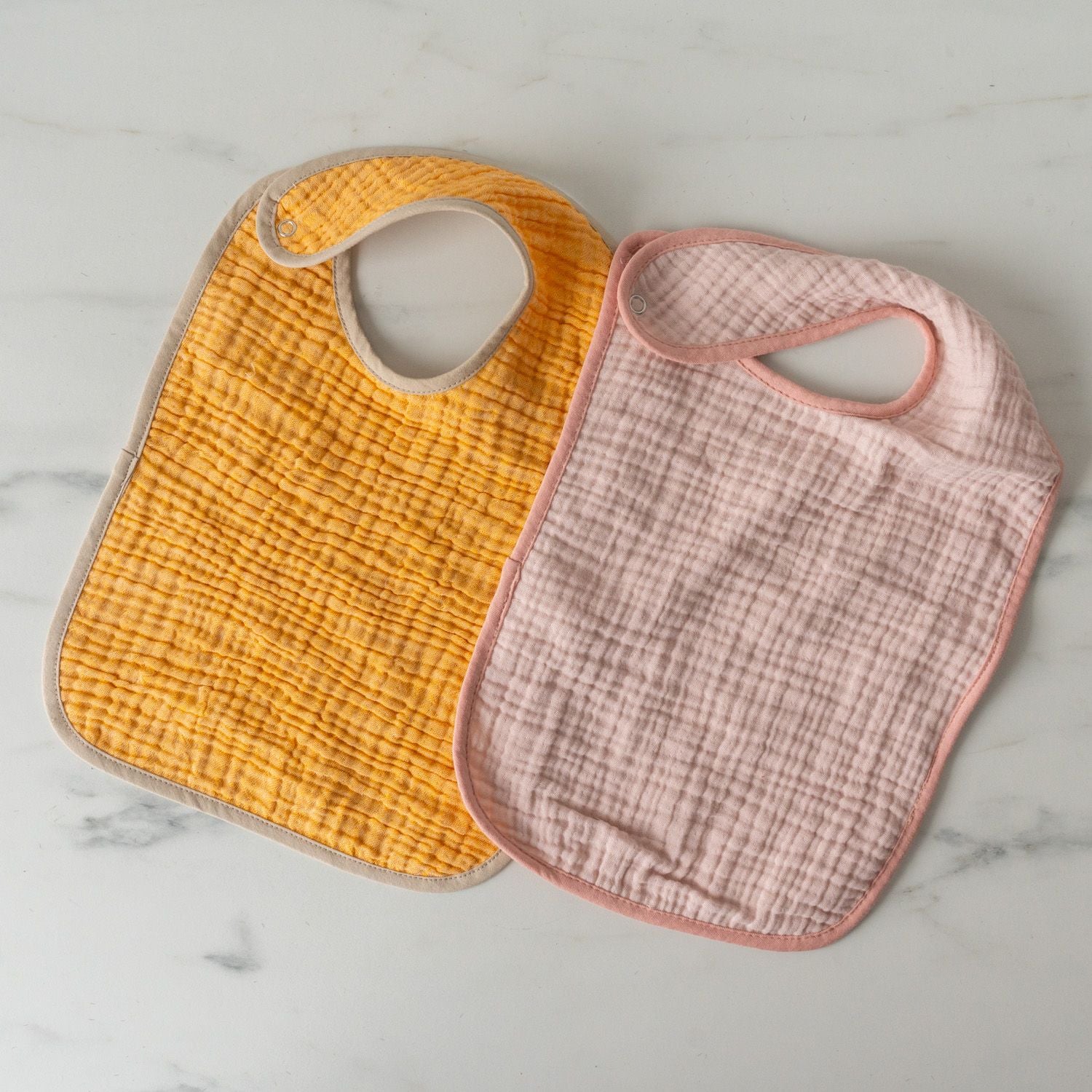 Crinkle Muslin Bib - Rug & Weave