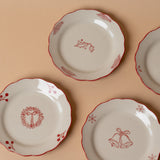 Stoneware Scallop Holiday Plate