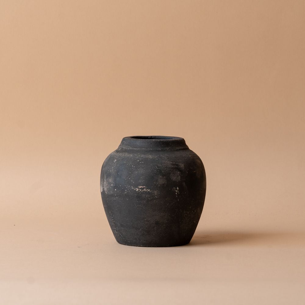 Charred Terracotta Pot pot Luxe B Co (Faire)