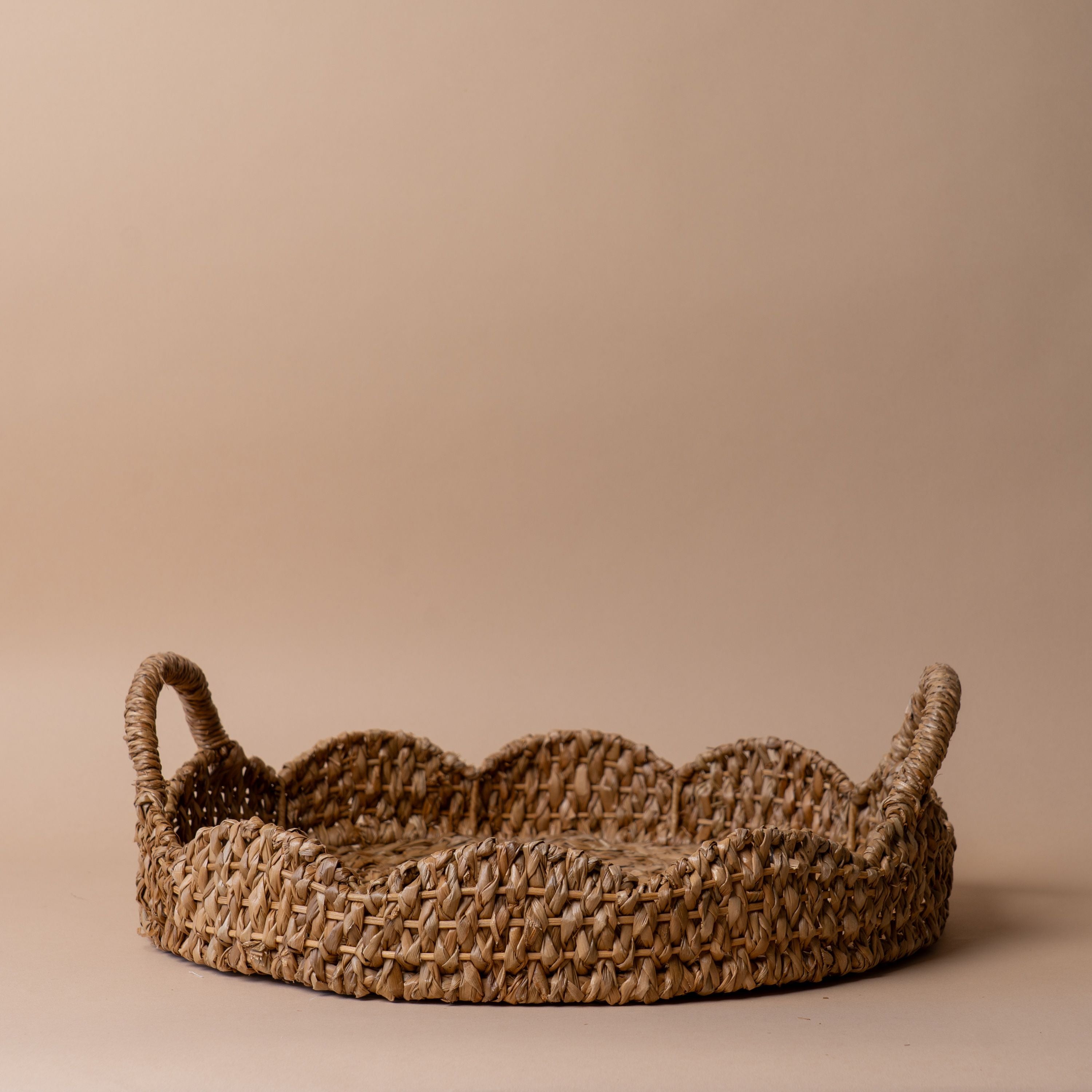 Round Scalloped Bankuan Trays tray Creative Co-op (DYA) Medium