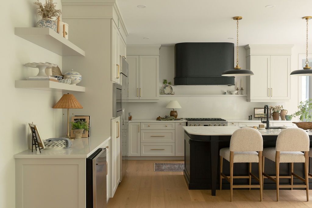 Abilene Bar & Counter Stool Counter/Bar Stools Four Hands