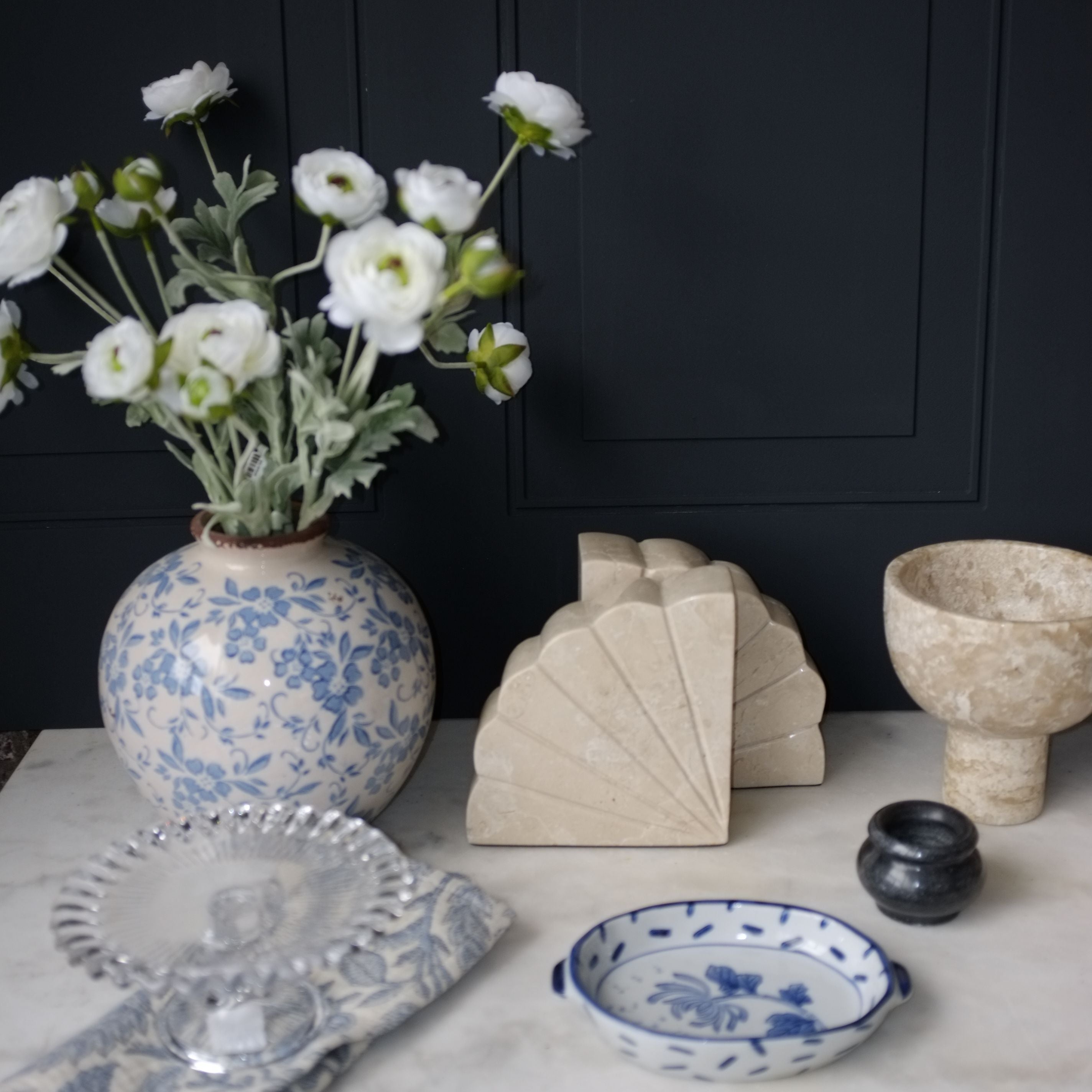 Blue Floral Terracotta Vase vase Creative Co-op (DYA)