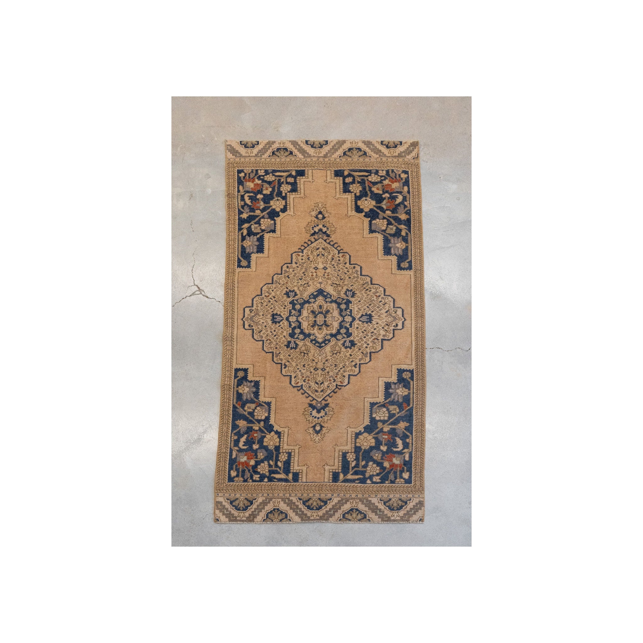 Vintage Turkish Rug 7'0" x 3'4" VINTAGE - rug Rug & Weave Rugs