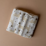 Llama Muslin Swaddle FINNBIRD - swaddle Lulujo (Faire)