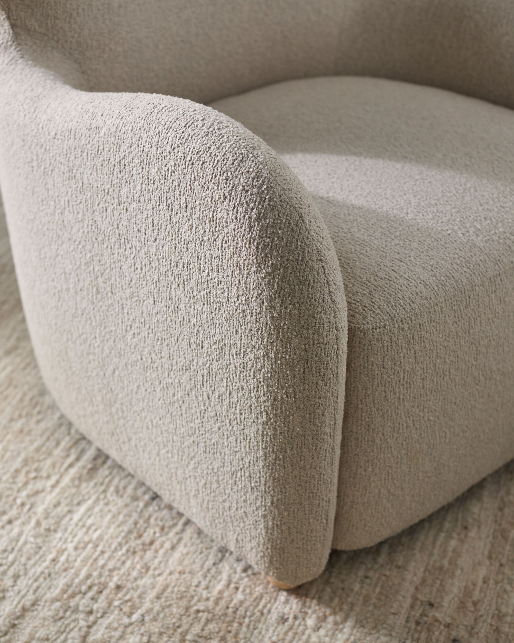 Jacqui Accent Chair FURNITURE - accent chair Surya