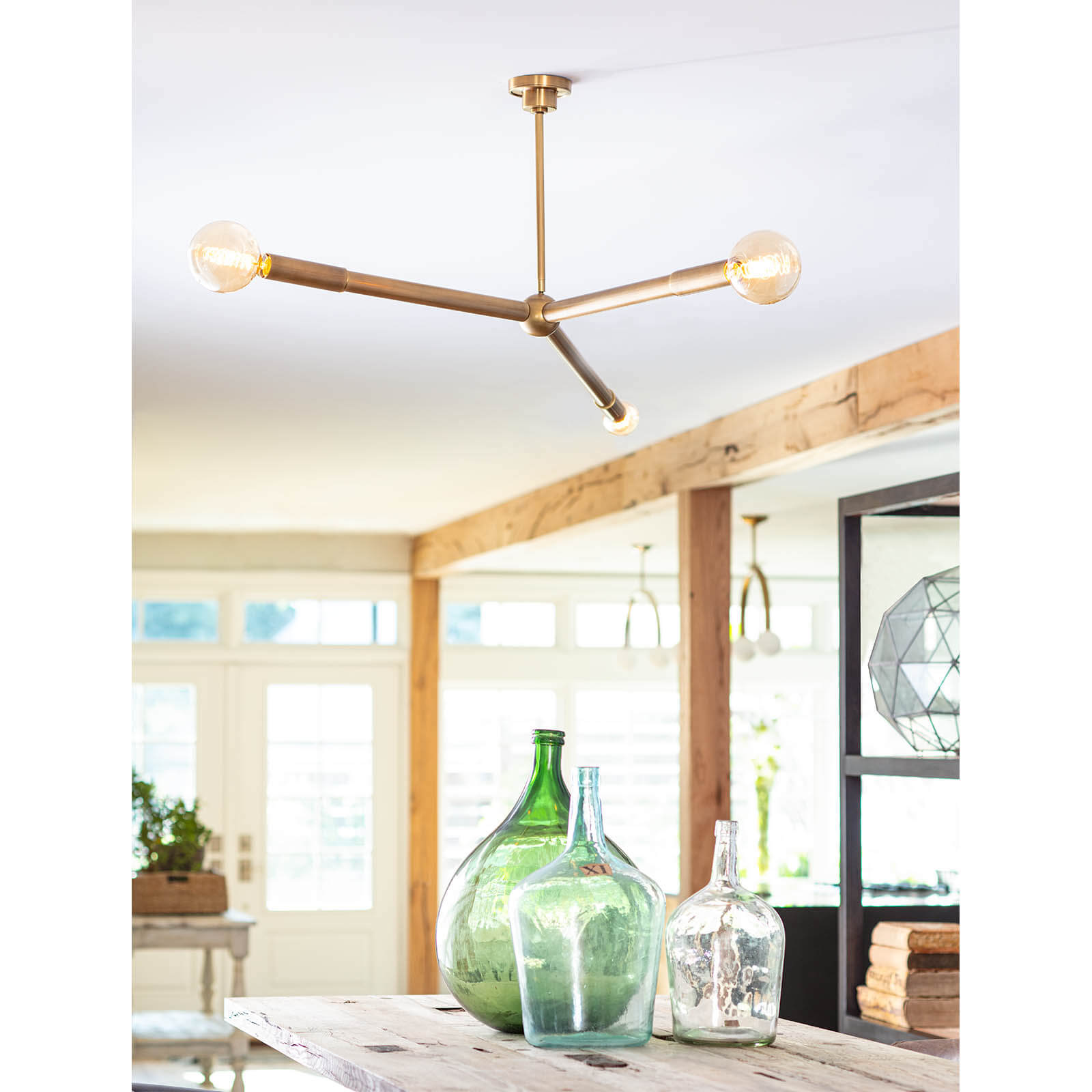 Talon Chandelier (Natural Brass) – view 2
