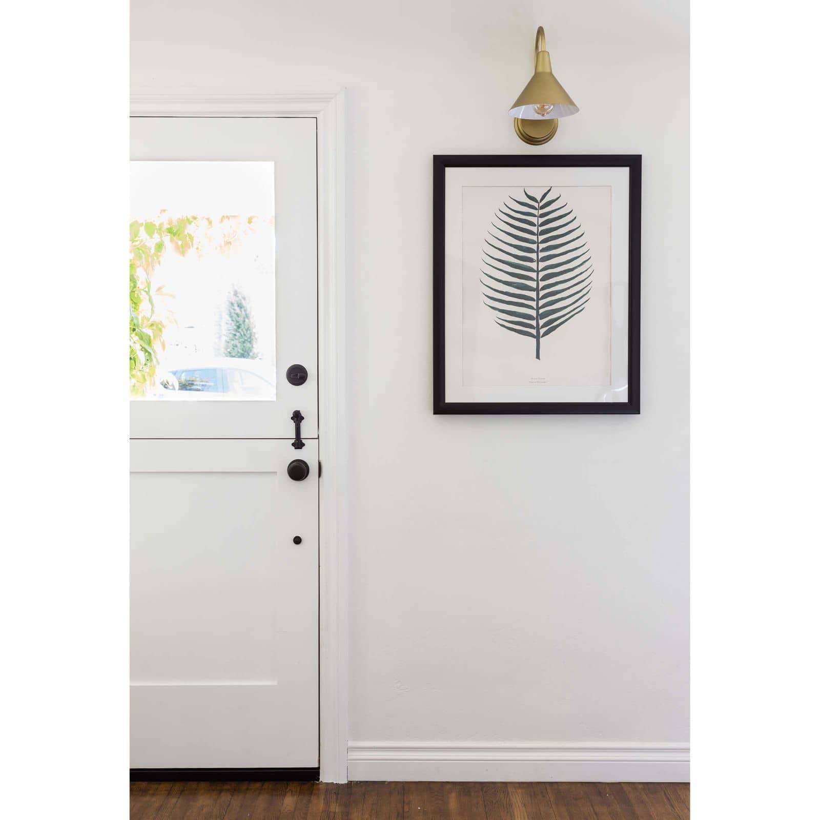 Dublin Sconce (Natural Brass) – view 2