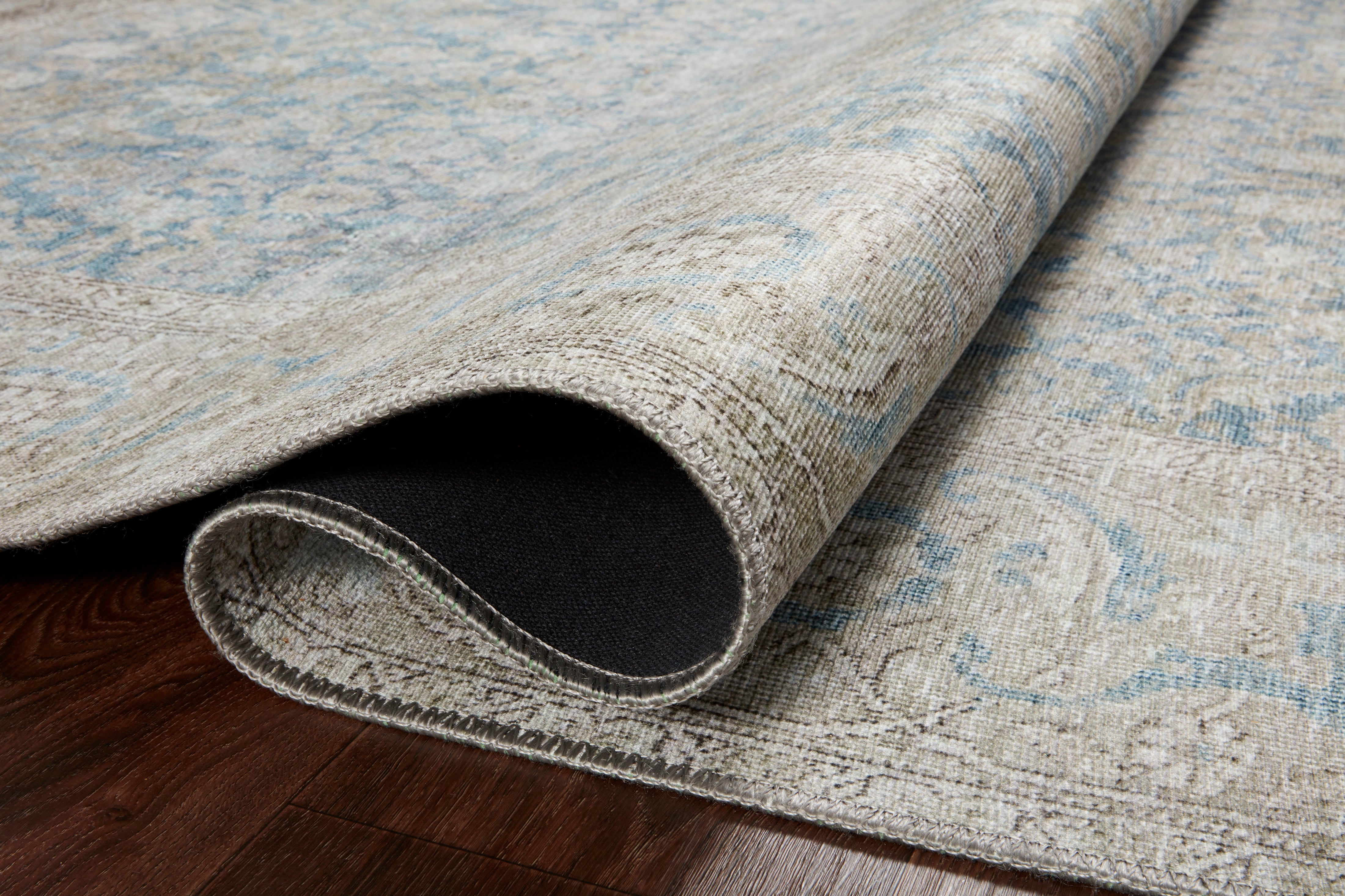 Loloi Wynter Ocean / Silver Rug - Rug & Weave
