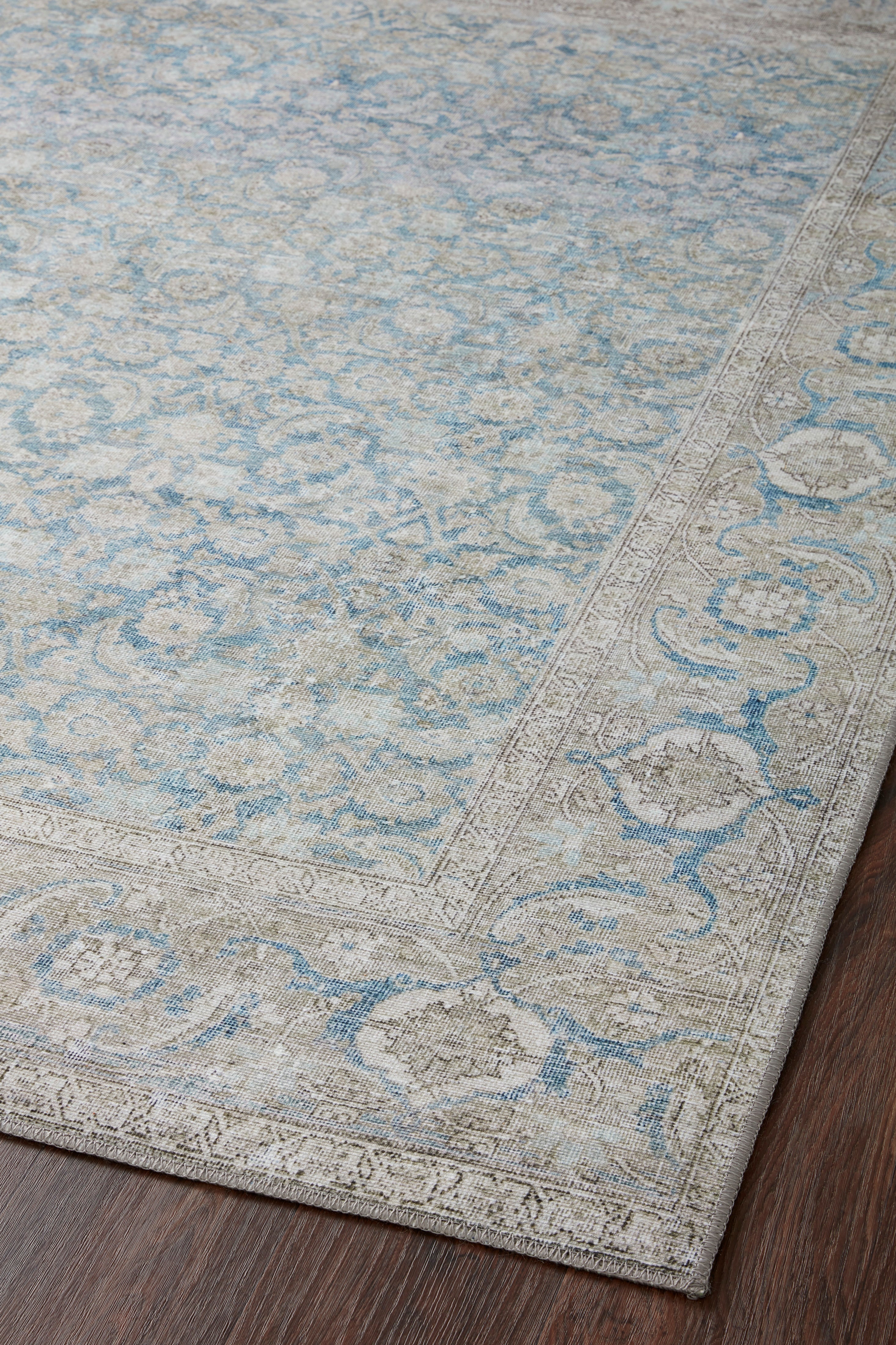 Loloi Wynter Ocean / Silver Rug - Rug & Weave
