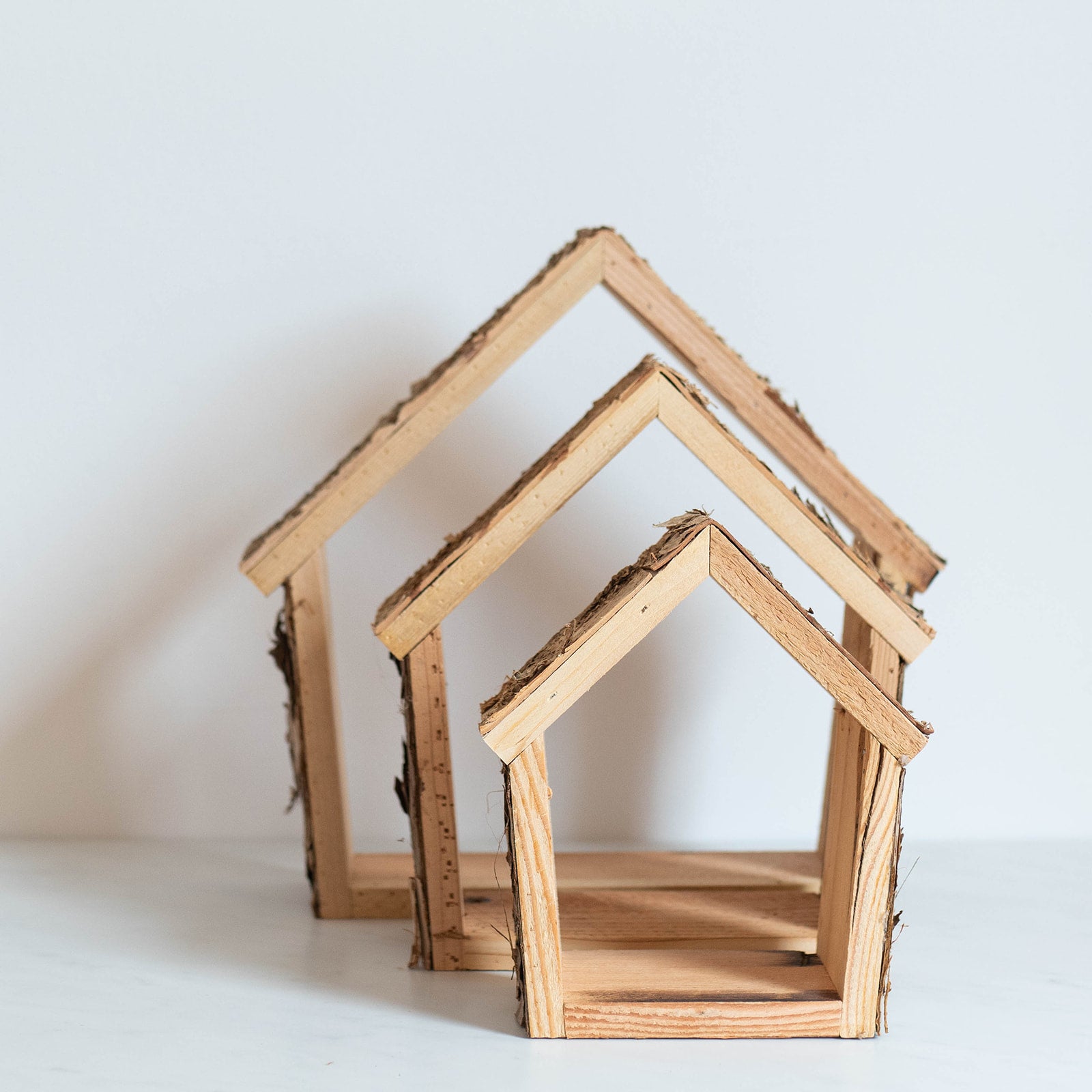 Wood House Frame Object CHRISTMAS 2023 Creative Co-op (DYA)
