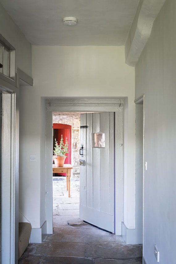 Farrow & Ball Shadow White No. 282 PAINT - Farrow & Ball Farrow & Ball